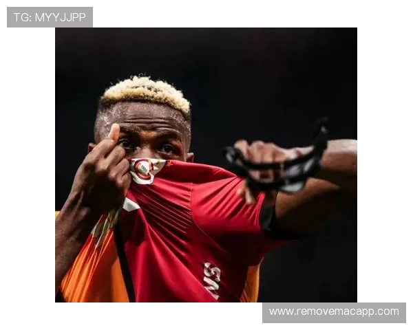 德天空报道：森林与利兹联询价斯图加特中场德米罗维奇