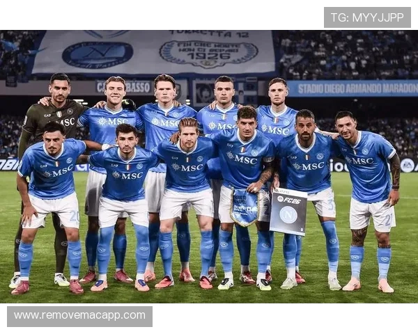 埃因霍温半场领先那不勒斯2-1 萨伊瓦里进球麦克托米奈破门