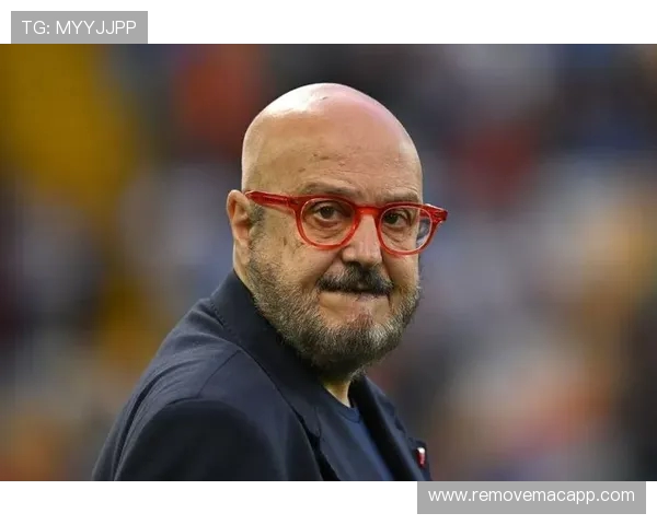 意媒报道那不勒斯召开深度会议 孔蒂强调团队团结与变革方向 意媒报道那不勒斯召开深度会议 孔蒂强调团队团结与变革方向